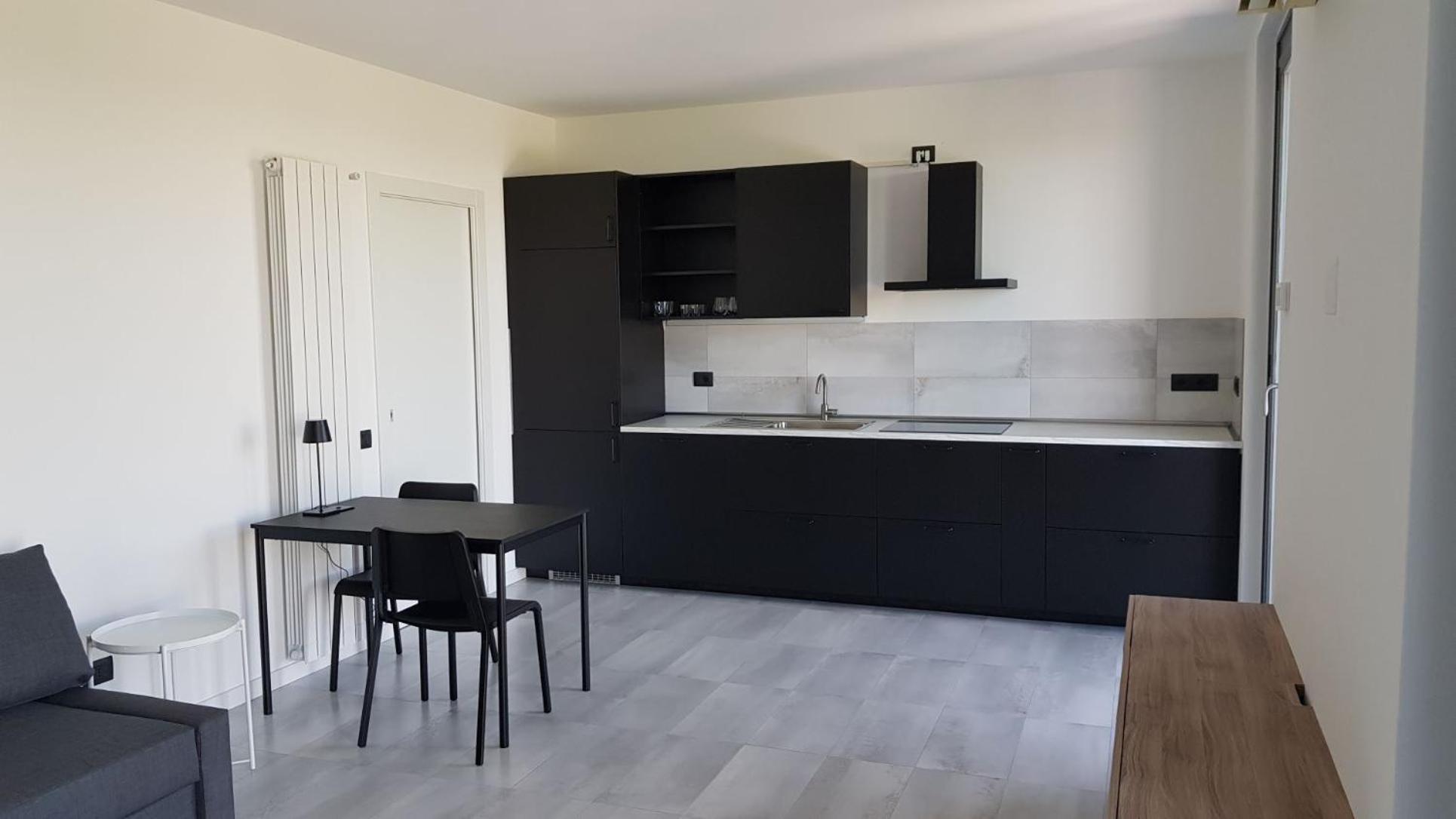 Black And White B&B Urgnano 外观 照片